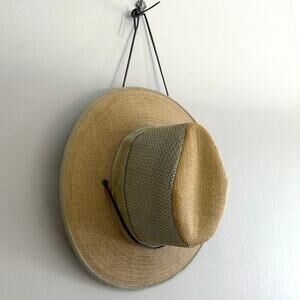 Henschel Hiker Breezer Hat Size Small 21 in Leather Neck Strap Cotton Mesh NWOT